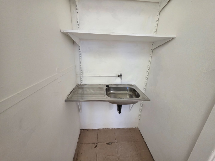 To Let commercial Property for Rent in Reitz Free State